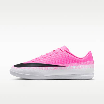Nike Mercurial Vapor 17 Club Multi-Ground Low-Top Soccer Cleats